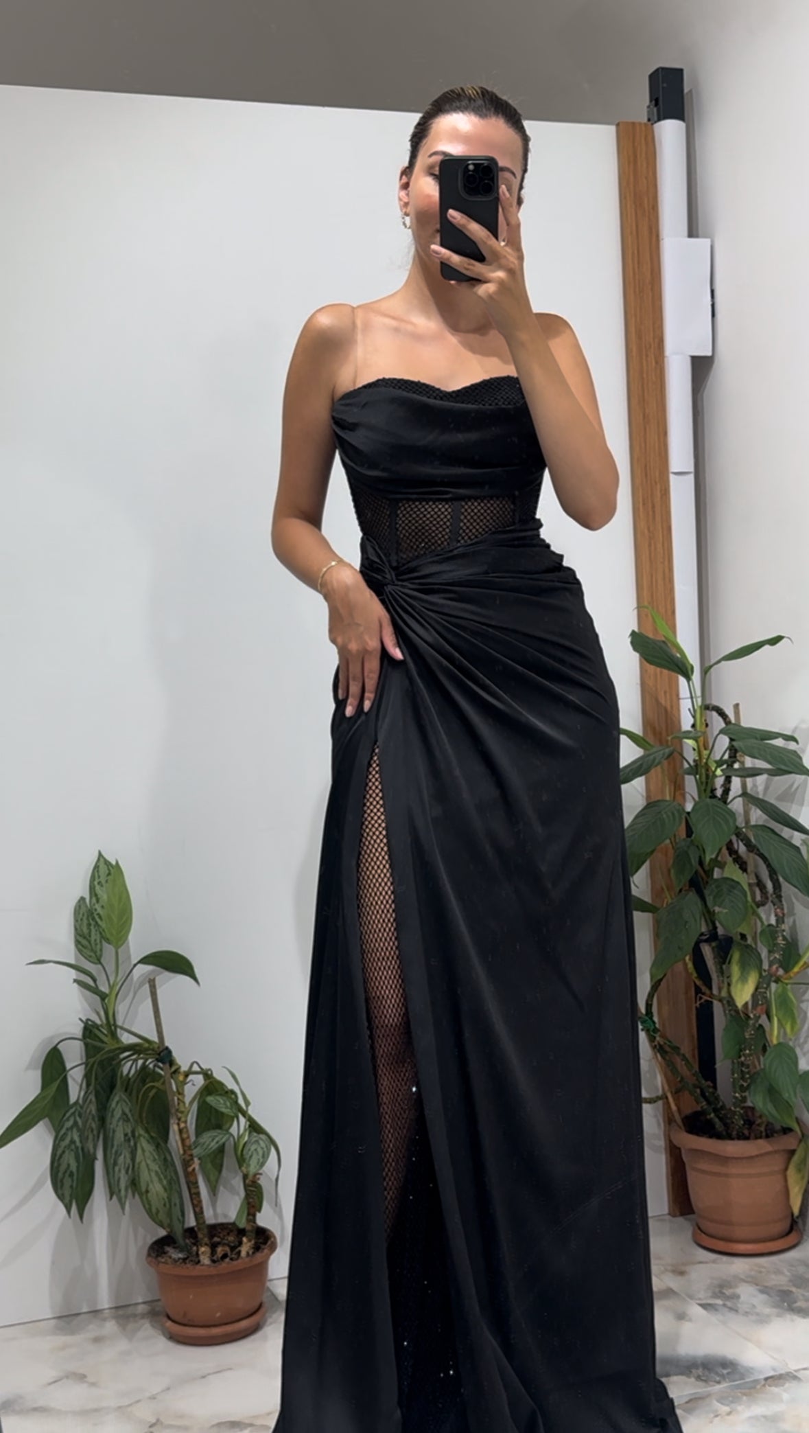 Korse detaylı taşlı